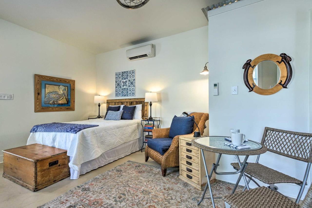 Old Town Getaway, Walk To Shopping, Dining, And Bay! Apartment Bay St. Louis ภายนอก รูปภาพ